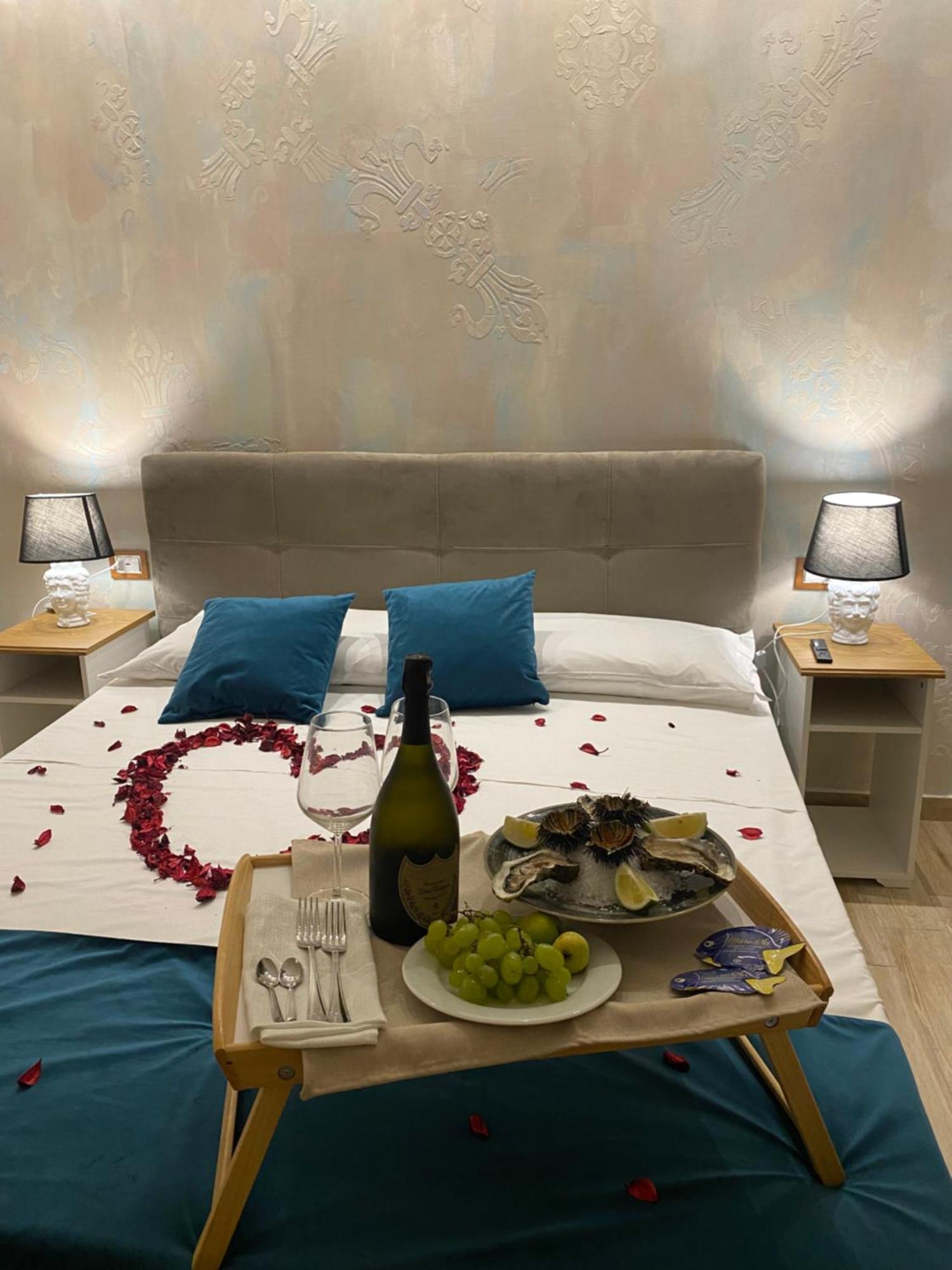 Sensoria Naxos Suites Giardini-Naxos Extérieur photo